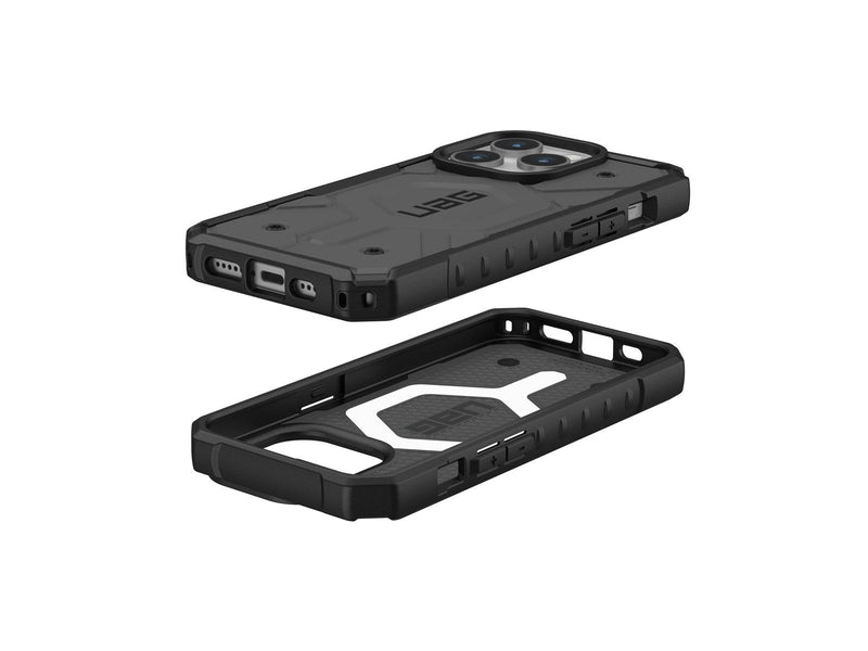 UAG Pathfinder MagSafe - silver - iPhone 15 Pro