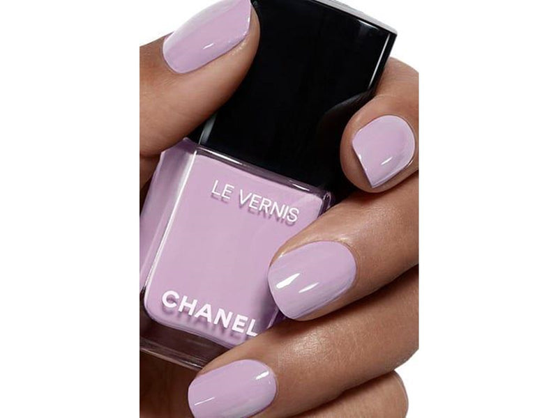 Chanel  Le Vernis Longwear Nail Colour 135 Immortelle 13ml