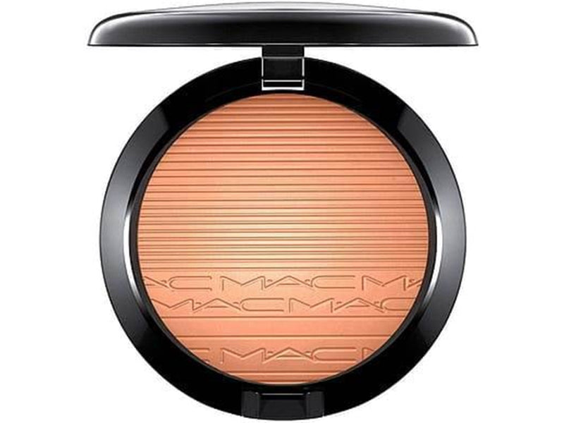 MAC Extra Dimension Skinfinish Glow with it