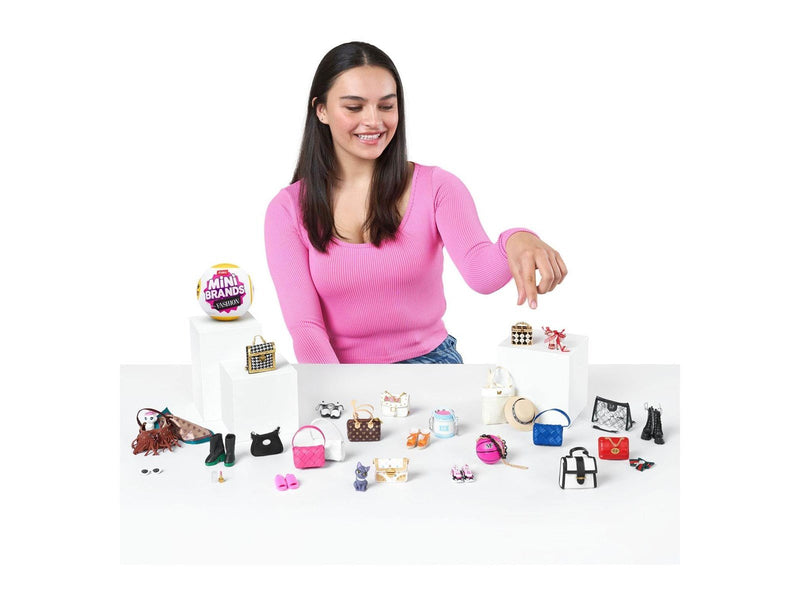 Zuru Mini Brands Fashion Mini Figures in Surprise Ball (Assorted)