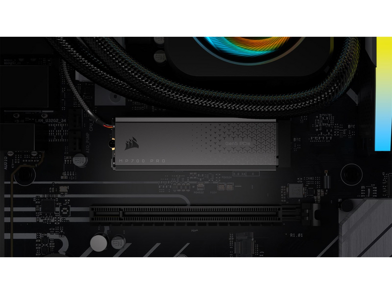 Corsair MP700 Pro SSD - 4TB - Mit Kühlkörper - M.2 2280 - PCIe 5.0