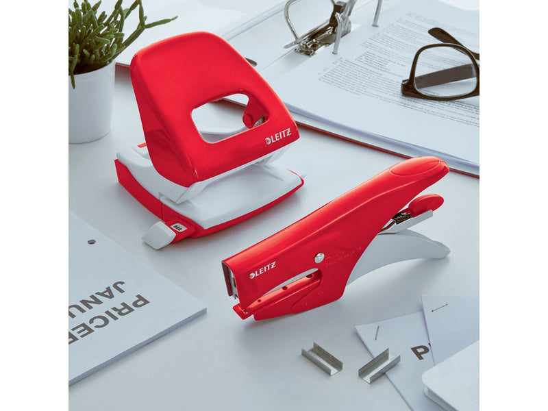 Leitz WOW Plier No.8 15 sheets Red