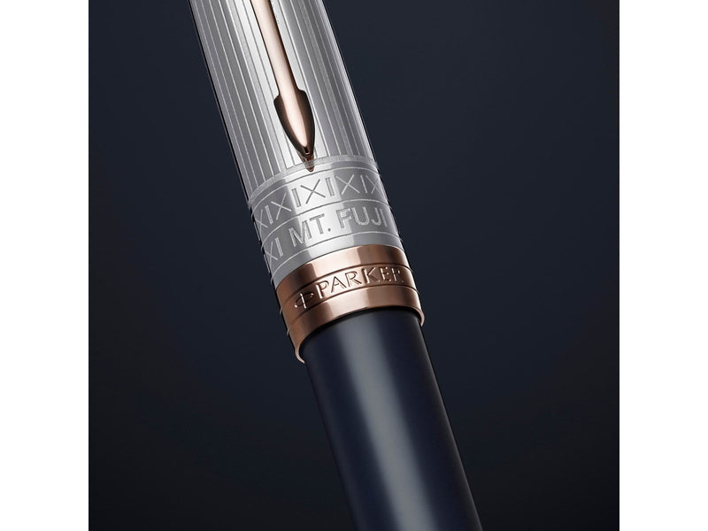 Parker Sonnet Intrepid Journeys Kollektion, Mt. Fuji Edition, Rollerball, blauer Lack, reines Silber, roségoldene Zierteile, Fed