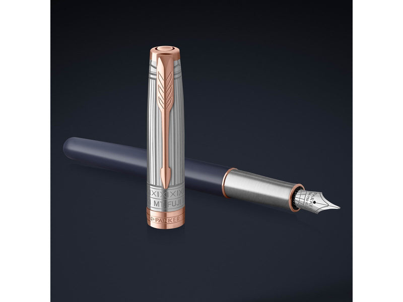 Parker Sonnet Intrepid Journeys Kollektion, Mt. Fuji Edition, Füllfederhalter, blauer Lack, reines Silber, roségoldene Zierteile
