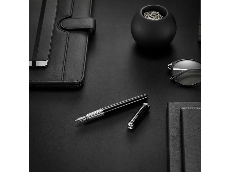 Parker Ingenuity Kugelschreiber | Core Kollektion | Schwarz, silberne Ausführung | Schwarze Tinte | Geschenkbox