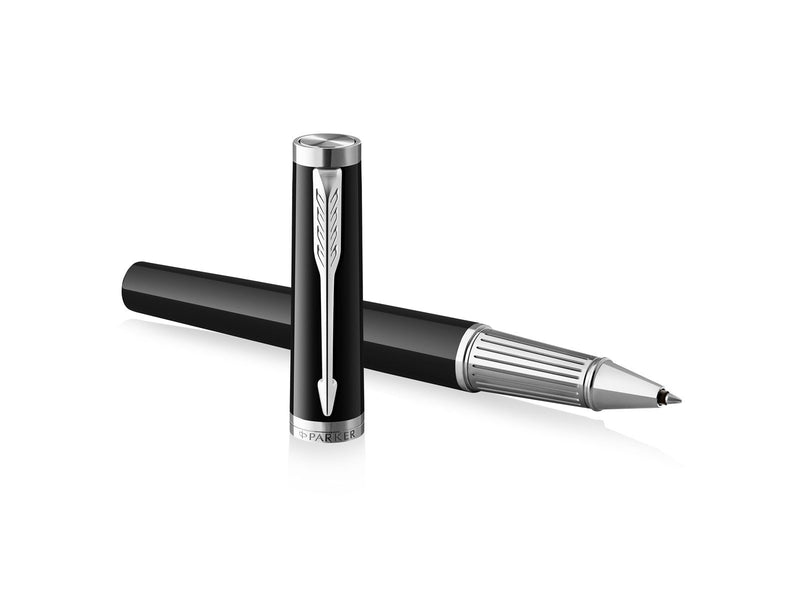 Parker Ingenuity Tintenroller | Core Kollektion | Schwarz, silberne Ausführung | Schwarze Tinte | Geschenkbox