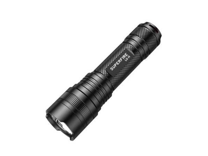 Superfire Flashlight  L6-H 750lm USB-C