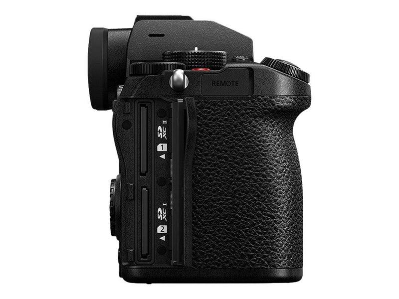 Panasonic Lumix DC-S5 - digital camera - body only