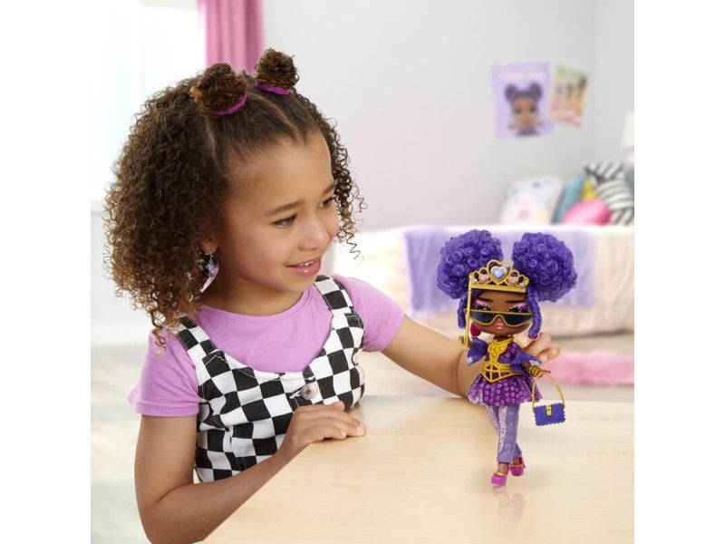 L.O.L. Tweens Core Puppe - Cassie Cool kennen