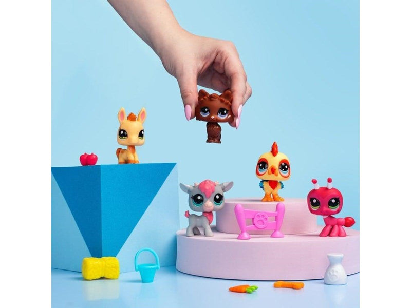 Littlest Pet Shop  FARM BESTIES COLLECTORS 5 PK