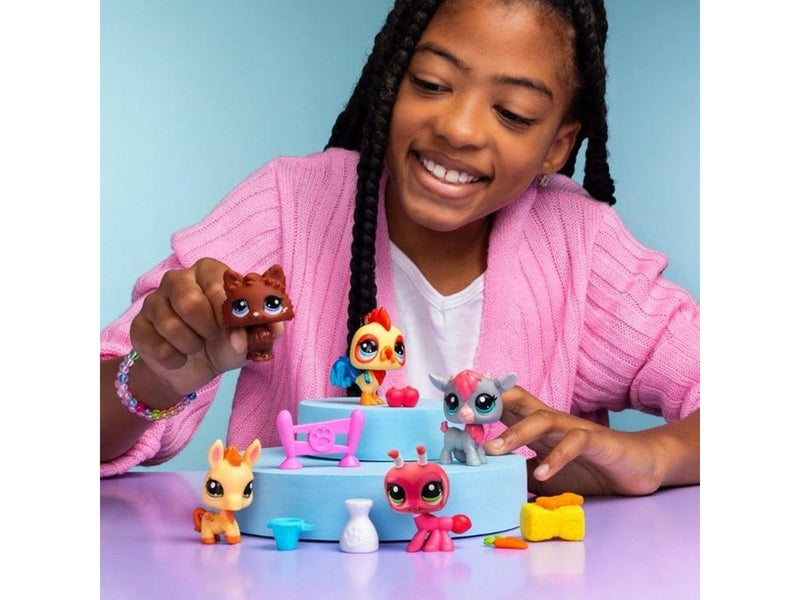 Littlest Pet Shop  FARM BESTIES COLLECTORS 5 PK