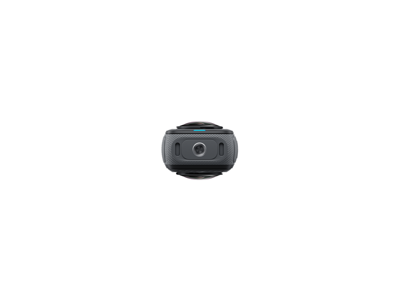 Insta360 X4