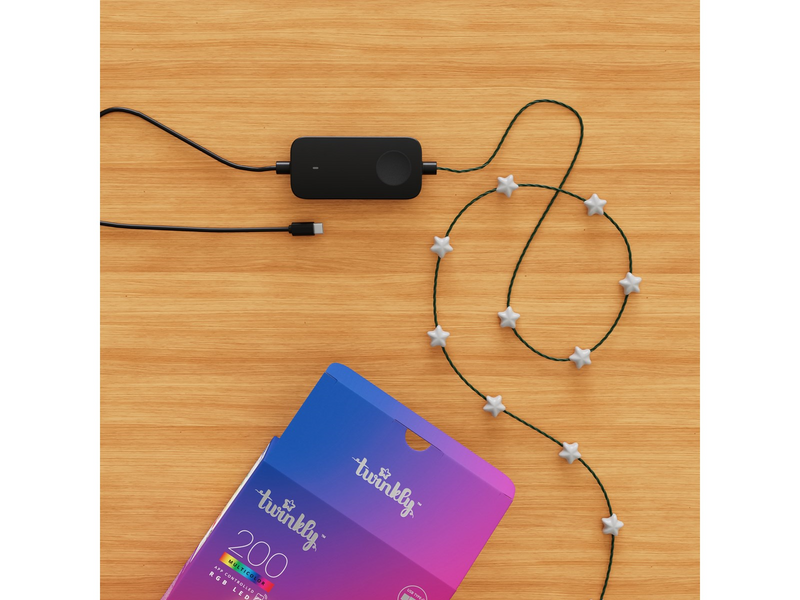 Twinkly Candies – 200 Star-shaped RGB LEDs Green Wire USB-C