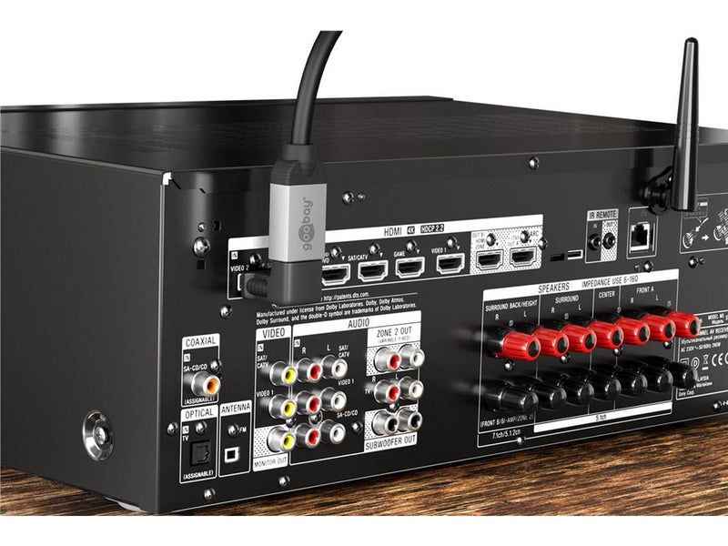 Pro HDMI - Angled Adapter 90° Vertical - Black