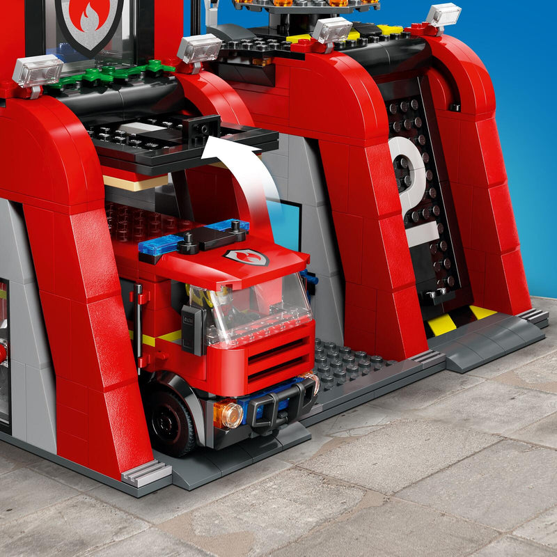 LEGO® City - Feuerwehrstation mit Drehleiterfahrzeug
