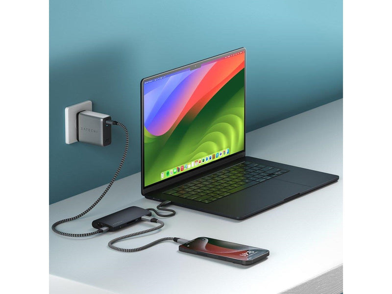 Satechi USB-C Multiport Adapter 8K with Ethernet V3 - Midnight