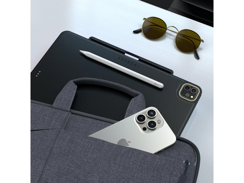 Satechi Vegan Leather Magnetic Case for iPad Pro 11