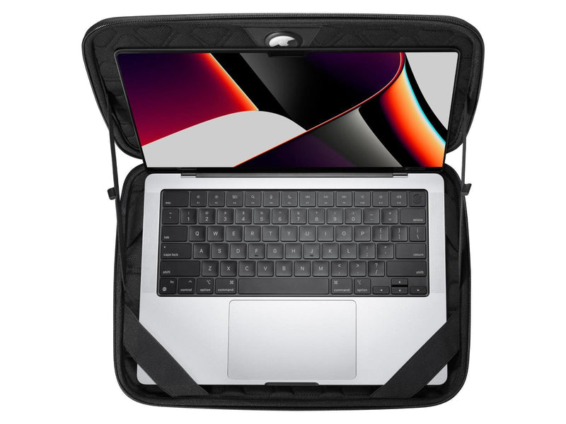 Spigen Rugged Armor Pro - black - MacBook Pro 16" M3 2023/M2 2023/M1 2021