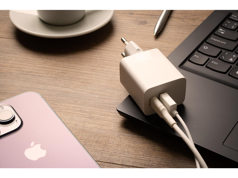 FIXED Super Fast Mini Charger 45W USB-C PD + USB-A White
