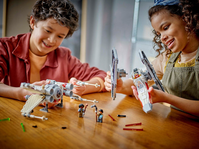 LEGO Star Wars 75393 TIE Fighter & X-Wing