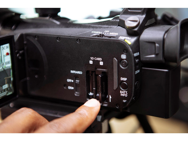 Canon XA60