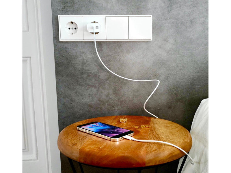 XtremeMac USB-C Charger 20W - White