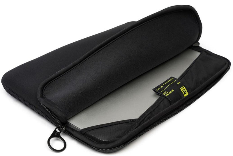 Tucano Top Neoprentasche für Notebook 13'/14' und Apple MacBook Air/Pro 15' - Schwarz