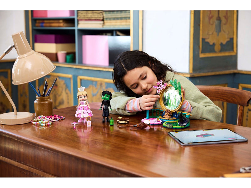 LEGO Wicked 75682 Elphaba und Glinda