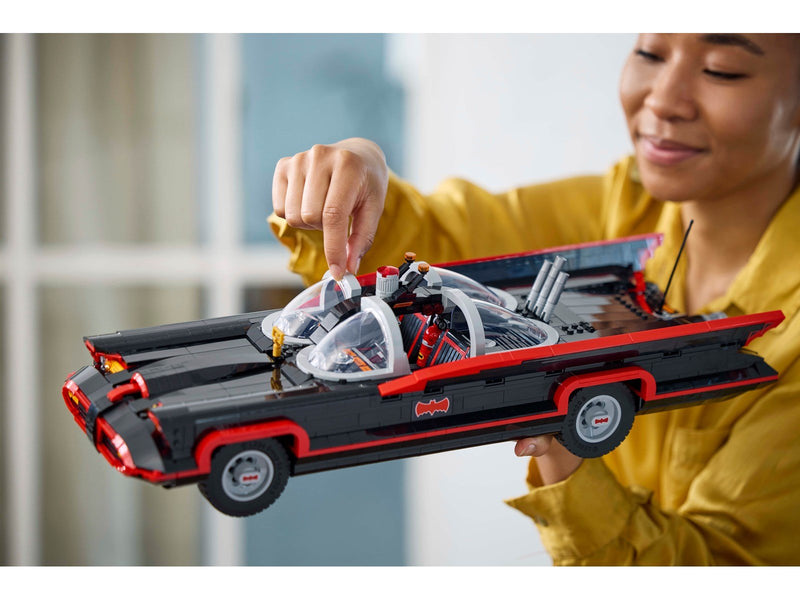 LEGO DC Super Heroes 76328 Batman™: Batmobil aus der 60er-Jahre-Fernsehserie