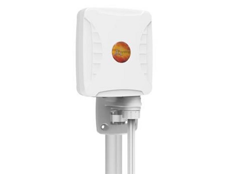 Poynting A-XPOL-0001-V2-21 X-Polarised Omni-Directional 2X2 LTE MIMO Antenna