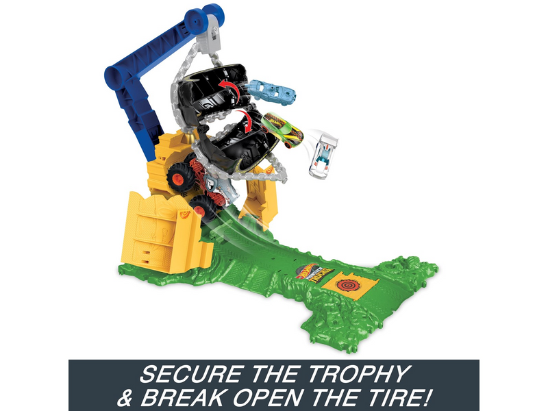 Hot Wheels Monster Trucks Rhinomite Chargin’ Challenge Playset