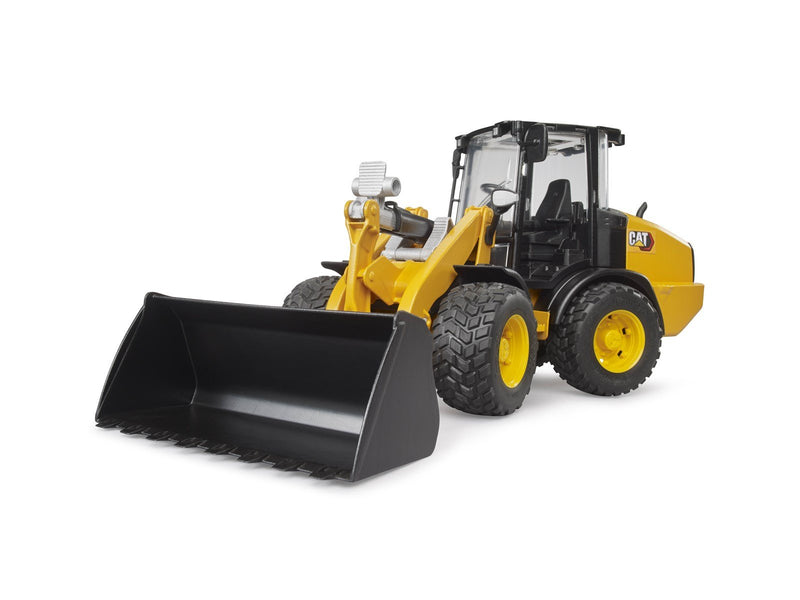 Bruder   CAT Wheel loader toy