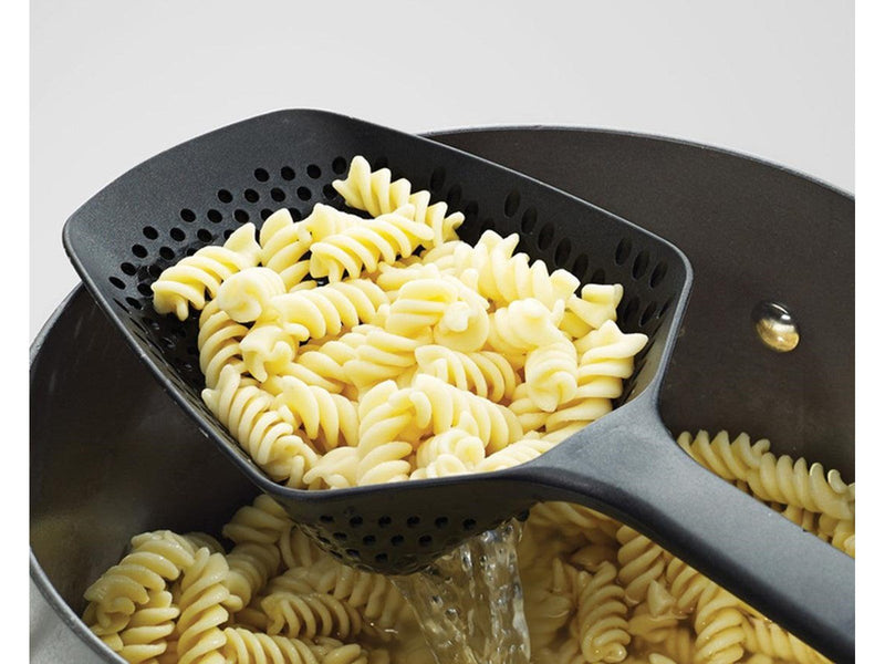 Joseph Joseph Scoop Colander - Green