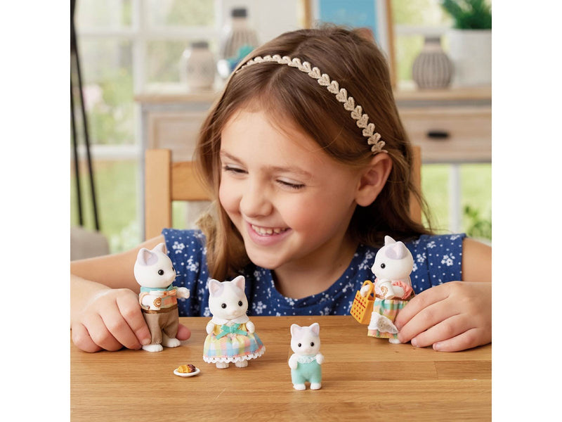 Sylvanian Families Latte Cat Family
