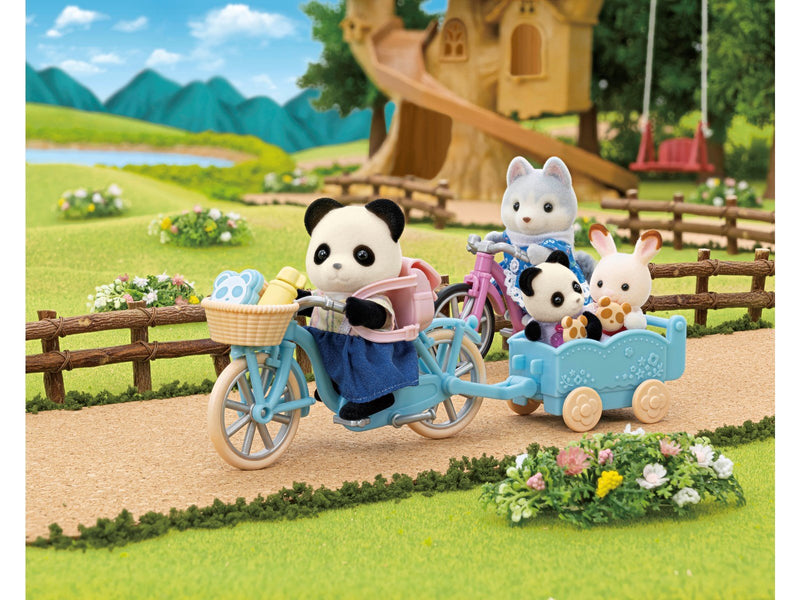 Sylvanian Families Cycle & Skate Set -Panda Girl