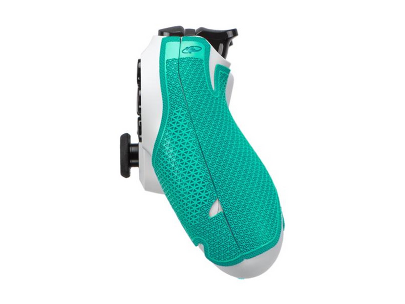 Lizard Skins DSP Controller Grip for PlayStation 4 - Teal - Miscellaneous - Sony PlayStation 4