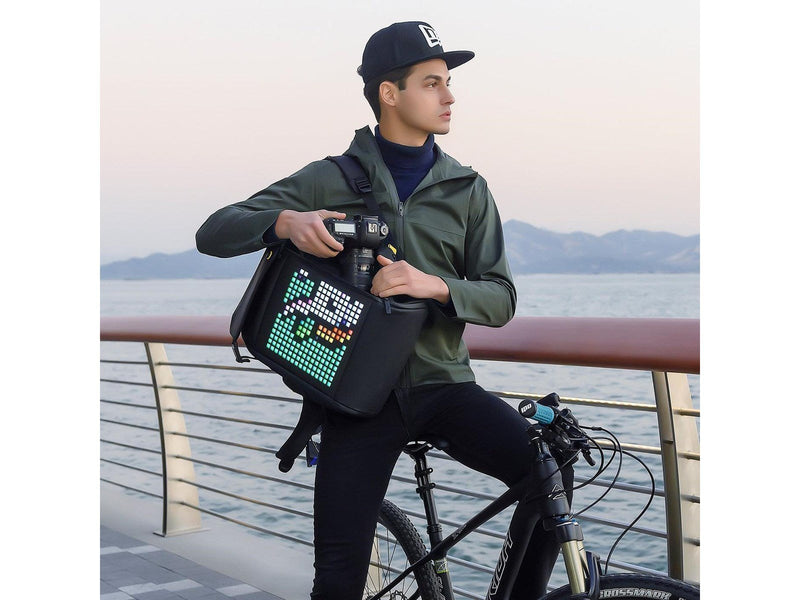 Divoom - Backpack-M Innovative Smart LED Backpack - Rucksack