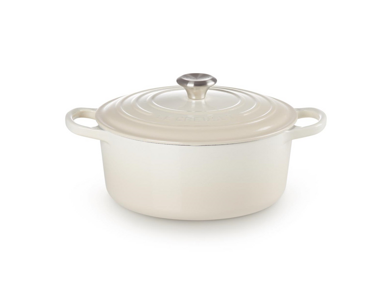 Le Creuset - Signature Round Cast Iron Casserole 26 cm - Meringue