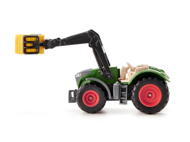 SIKU Fendt 1050 Vario with Bale Grabber