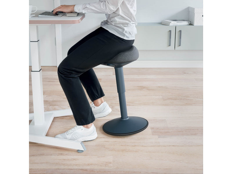 Leitz Ergo Active Sitzhocker mit Komfortsitz, Dunkelgrau Schemel - 100% recyceltes Material - Bis zu 110 kg