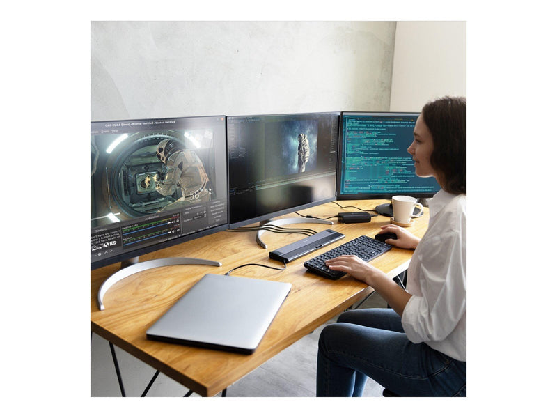 j5create USB4 Triple 4K Display Docking Station (With Ethernet)