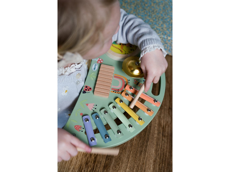 Dantoy Playful Wood Music Station