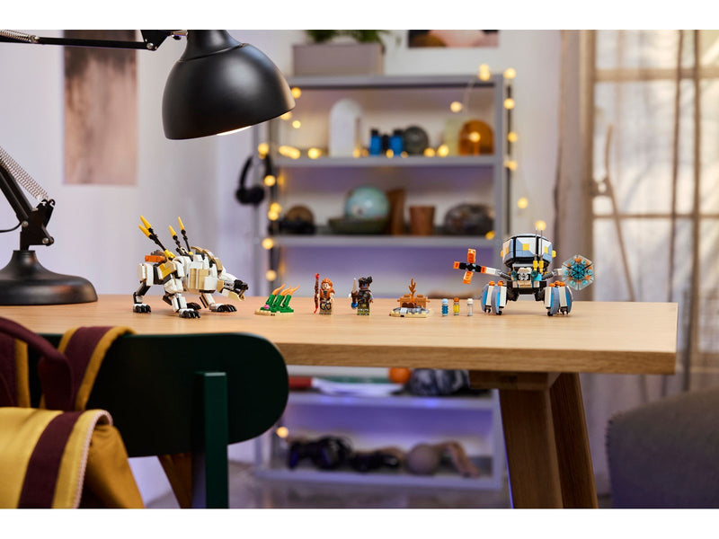 LEGO 77037 Aloy und Varl vs. Panzerwanderer und Sägezahn