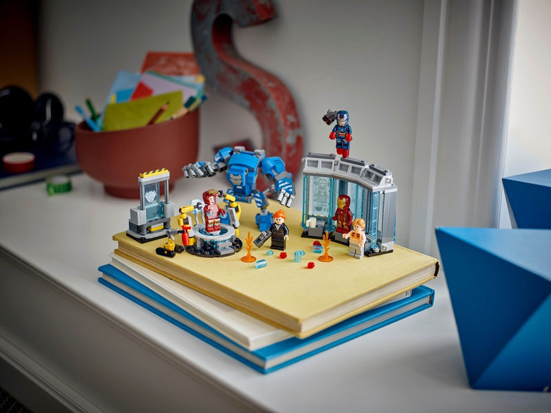 LEGO Super Heroes Marvel 76315 Iron Mans Labor: Halle der Rüstungen