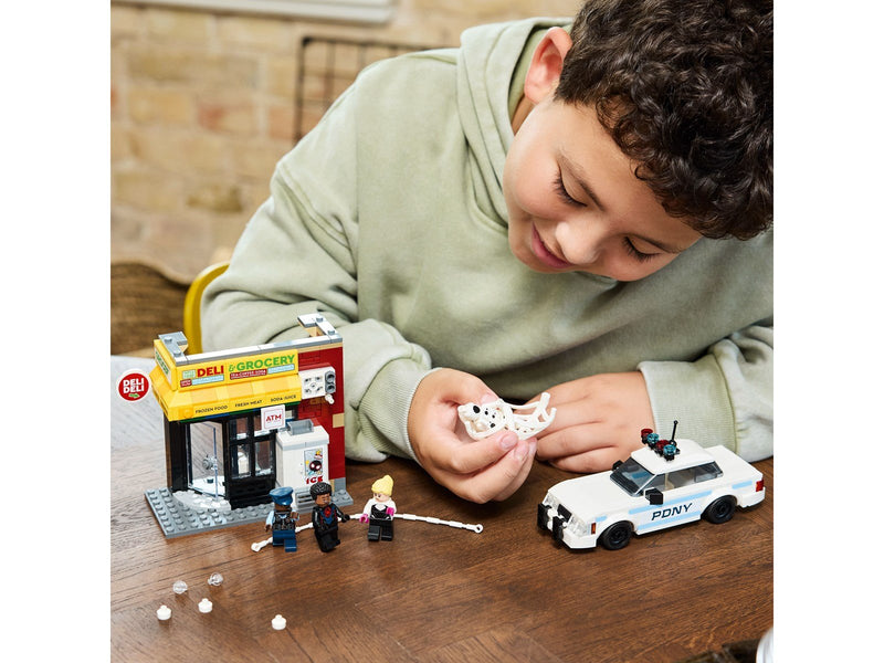 LEGO Super Heroes Marvel 76311 Spider-Verse: Miles Morales vs. Spot