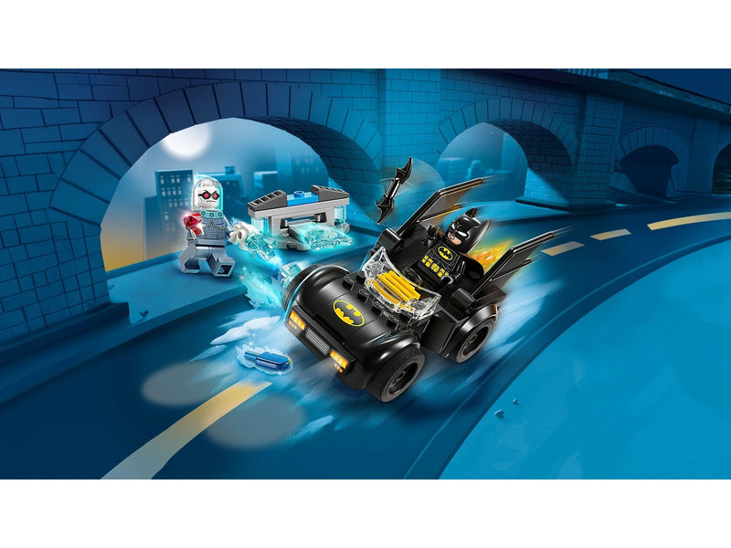 LEGO DC Super Heroes 76301 Batman™ & Batmobil™ vs. Mr. Freeze™