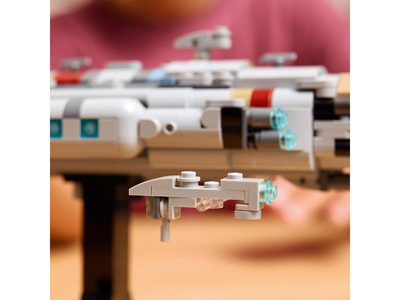 LEGO Star Wars 75405 Home One Starcruiser