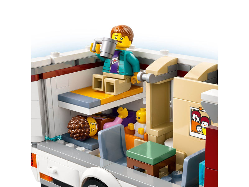 LEGO City 60454 Abenteuer-Wohnmobil