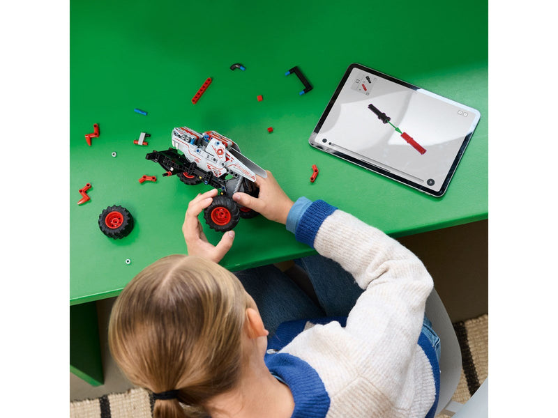LEGO Technic 42200 Monster Jam™ ThunderROARus™