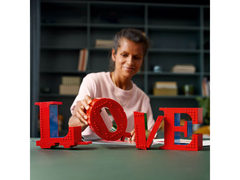 LEGO Art 31214 LOVE